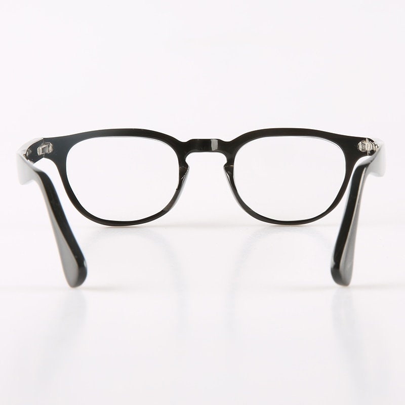 Genuine Natural Horn Handmade Glasses Frames -  Piano Black - Wayfarer Rivets style - Men - Women - 100% Genuine Bull horn